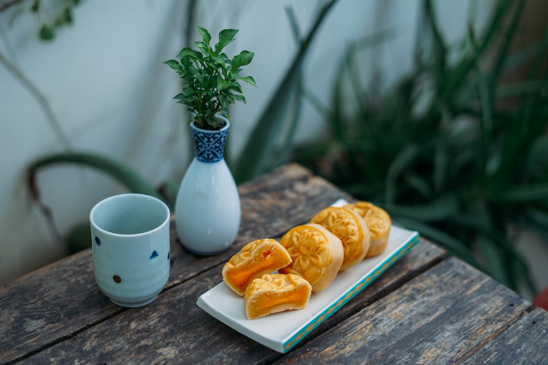 découvrez les richesses des traditions culinaires à travers le monde, des recettes ancestrales aux techniques modernes, et plongez dans un voyage sensoriel au cœur des saveurs authentiques.