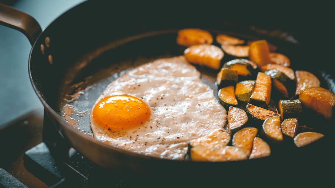 découvrez des recettes simples et savoureuses pour préparer des plats à base de canapé. idéales pour vos apéritifs, ces idées originales régaleront vos invités et apporteront une touche gourmande à vos soirées.