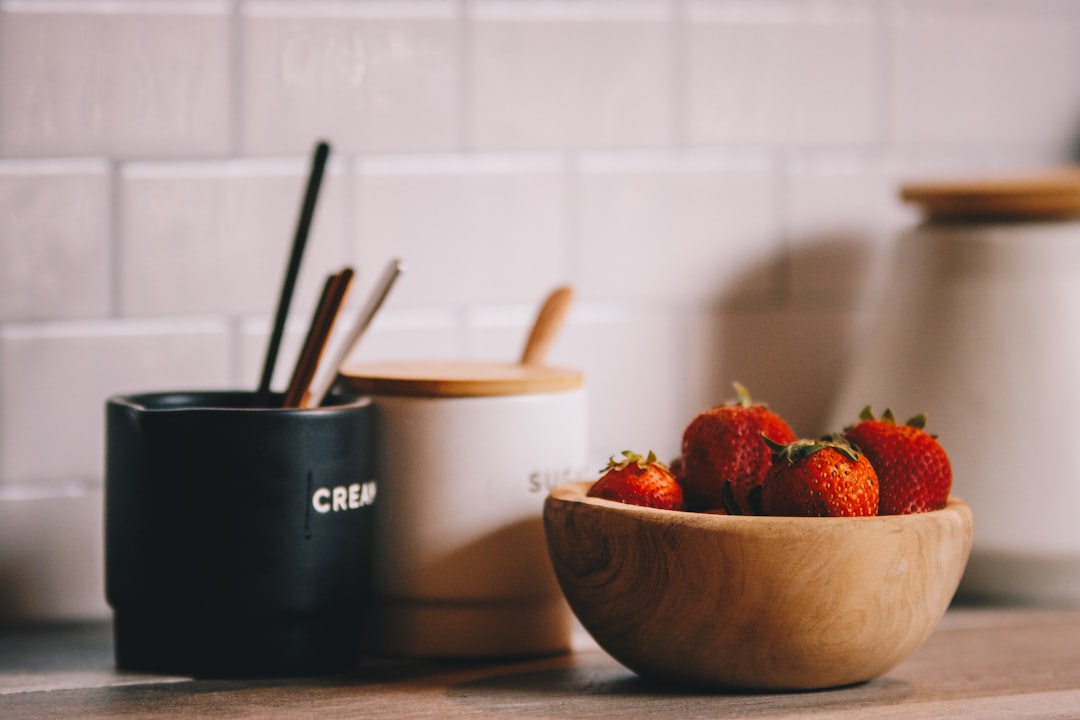 découvrez des recettes de canapé simples et délicieuses pour épater vos invités. que ce soit pour un apéritif ou une fête, nos idées de canapés faciles à réaliser raviront les palais. préparez-vous à impressionner avec des amuse-bouches savoureux en un rien de temps !