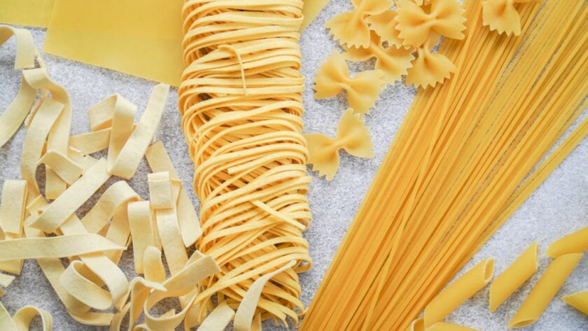découvrez une recette de pâtes facile et rapide à préparer, parfaite pour les soirées pressées. apprenez à cuisiner des plats délicieusement savoureux en moins de 30 minutes. idéale pour les amateurs de cuisine simple et efficace !