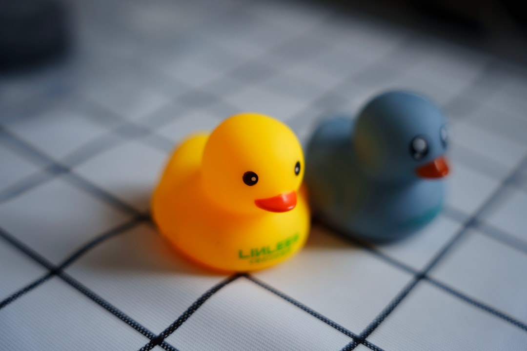 découvrez l'importance de la familiarité dans nos interactions quotidiennes et comment elle influence nos relations personnelles et professionnelles. apprenez à créer des liens solides grâce à une meilleure compréhension de ce concept essentiel.