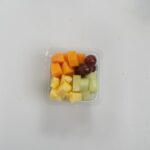 découvrez notre délicieux fruit cocktail, un mélange rafraîchissant de fruits exotiques et de saison, parfait pour égayer vos repas ou vos collations. savourez la fraîcheur et les bienfaits naturels des fruits dans chaque bouchée!