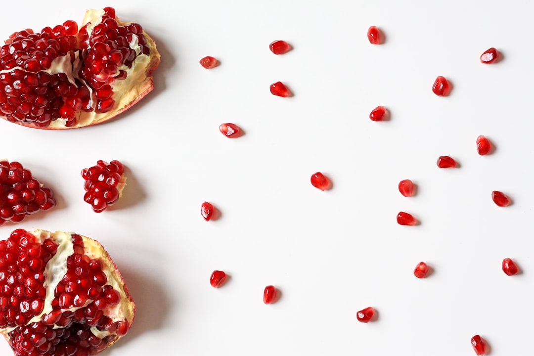 découvrez notre savoureux mélange de fruits frais dans notre cocktail fruité, idéal pour une pause rafraîchissante et saine. parfait pour toutes les occasions, ce délice coloré séduira vos papilles et apportera une touche de convivialité à vos repas.