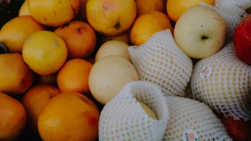 découvrez des techniques efficaces de conservation des fruits pour prolonger leur fraîcheur et leur saveur. apprenez les meilleures méthodes de stockage et de préparation pour profiter des bienfaits des fruits tout au long de l'année.