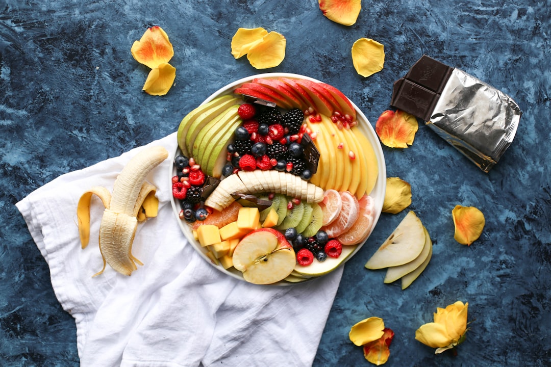 découvrez notre délicieuse recette de salade de fruits, un mélange rafraîchissant et coloré de fruits frais et savoureux. idéale pour un dessert léger ou une collation saine, cette salade de fruits ravira vos papilles et apportera une touche de fraîcheur à vos repas.