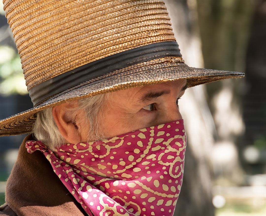 découvrez le masque facial de grand-mère, une solution naturelle pour revitaliser votre peau avec des ingrédients authentiques et éprouvés. offrez à votre visage le soin qu'il mérite tout en profitant d'un moment de bien-être inspiré des traditions familiales.