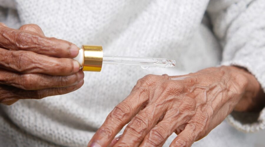 découvrez les remèdes de grand-mère, des astuces naturelles et traditionnelles pour soulager les maux du quotidien. tradition et efficacité au service de votre bien-être!
