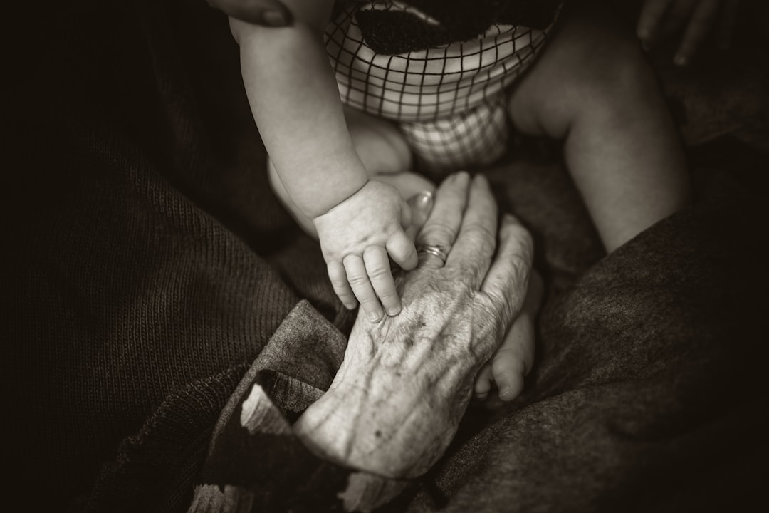 découvrez les remèdes traditionnels de grand-mère, des astuces naturelles et efficaces pour soigner les petits maux du quotidien. plongez dans un univers de recettes anciennes et de conseils bienveillants pour retrouver bien-être et santé au naturel.