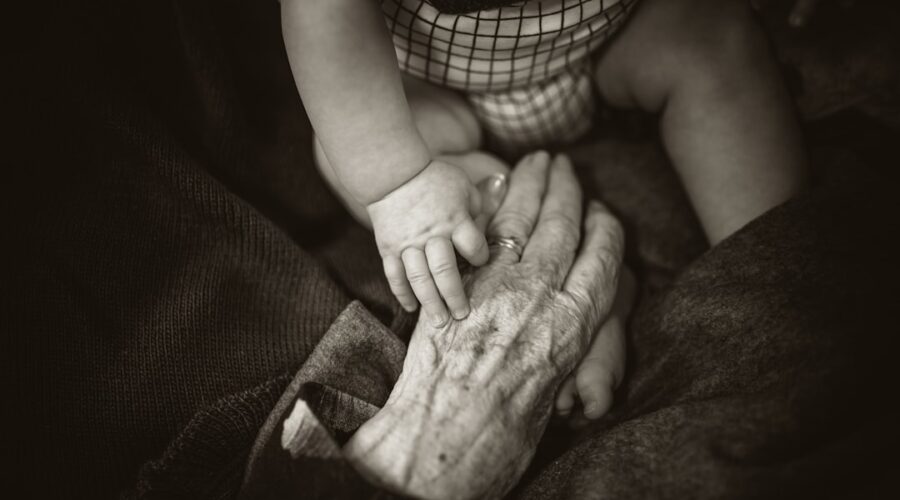 découvrez les remèdes de grand-mère, des astuces naturelles et traditionnelles pour soulager vos maux du quotidien et améliorer votre bien-être avec des conseils de famille transmis de génération en génération.