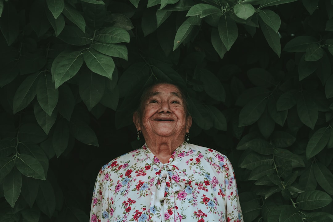 découvrez les secrets des remèdes maison de grand-mère, mêlant traditions et astuces naturelles pour améliorer votre santé et bien-être. plantes médicinales, recettes simples et conseils pratiques pour retrouver des solutions efficaces au quotidien.