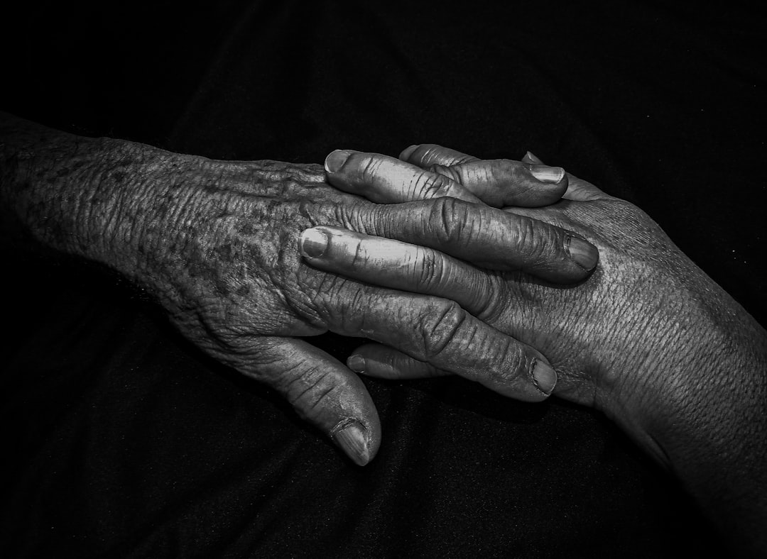 découvrez les remèdes de grand-mère, une approche naturelle et traditionnelle pour soigner les petits maux du quotidien. explorez des astuces simples et efficaces, transmises de génération en génération, pour améliorer votre bien-être au naturel.