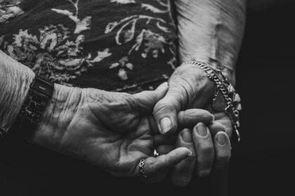 découvrez les secrets des remèdes ancestraux de grand-mère pour soulager naturellement les maux du quotidien. plongez dans un monde de recettes simples et efficaces qui ont traversé les générations.