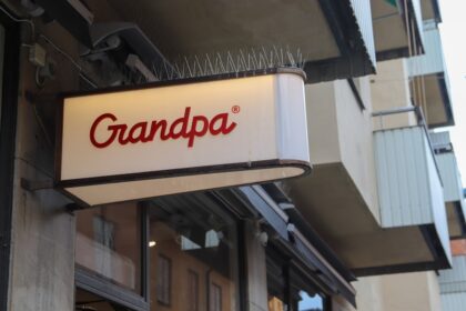 découvrez les précieux conseils de grand-mère pour améliorer votre quotidien, entre astuces de cuisine, remèdes naturels et recettes de grand-mère. plongez dans le savoir-faire ancien et les traditions familiales pour une vie plus saine et authentique.