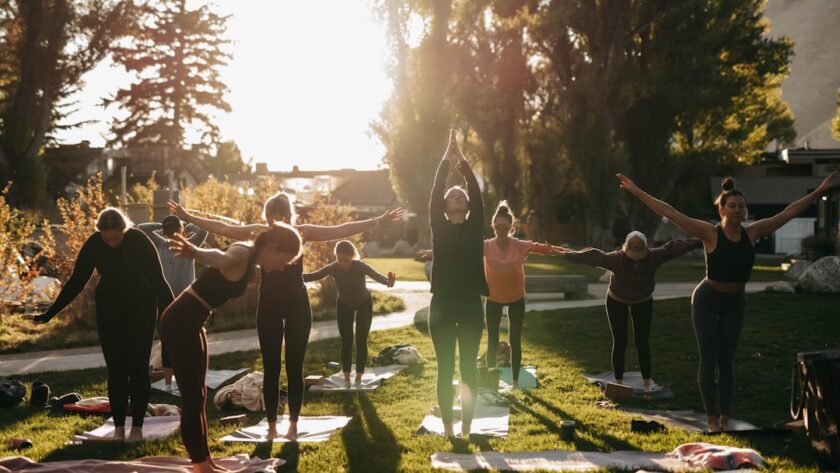 découvrez des habitudes saines pour améliorer votre bien-être au quotidien. adoptez une alimentation équilibrée, intégrez l'exercice physique dans votre routine et apprenez des techniques de gestion du stress pour vivre plus heureux et en meilleure santé.
