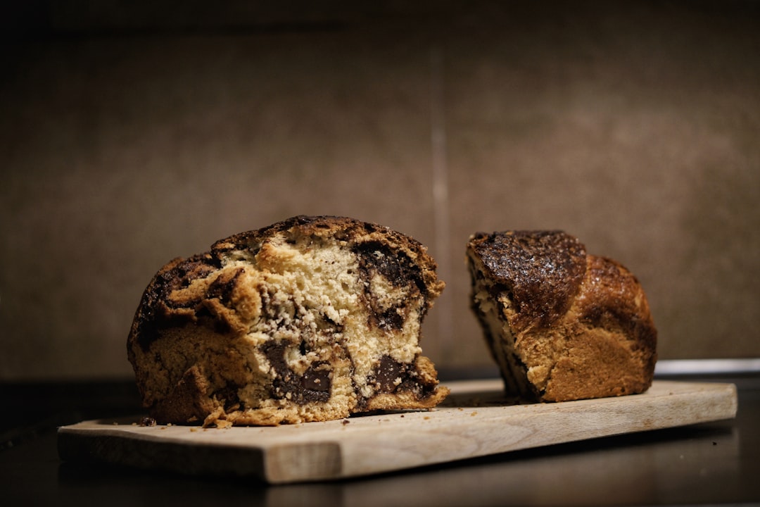 découvrez le plaisir de préparer votre propre pain fait maison. suivez nos recettes simples et savoureuses pour réaliser un pain croustillant et moelleux qui ravira vos proches. parfait pour toutes les occasions!