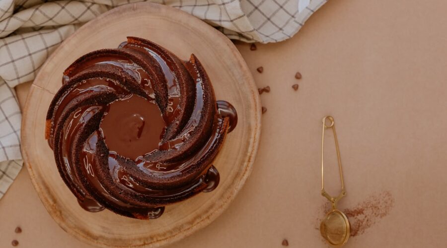 découvrez notre délicieuse recette de chocolat fait maison, simple à réaliser et parfaite pour ravir vos papilles. apprenez à créer votre propre chocolat en utilisant des ingrédients naturels et savoureux, pour un plaisir chocolaté sans égal !