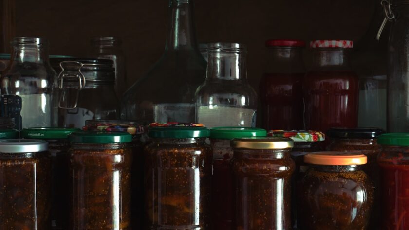découvrez notre délicieuse confiture maison, faite avec des ingrédients frais et naturels. parfaite pour tartiner sur vos pains préférés ou utiliser dans vos recettes, chaque pot est un véritable régal pour les papilles. essayez nos saveurs artisanales qui raviront petits et grands!