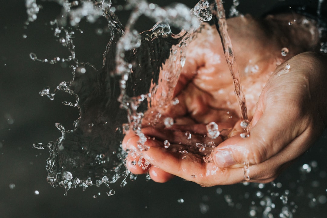 découvrez nos conseils et astuces en matière d'hygiène pour promouvoir une vie saine et équilibrée. apprenez l'importance de l'hygiène personnelle, des soins de la maison et des pratiques durables pour maintenir un environnement propre et sain.