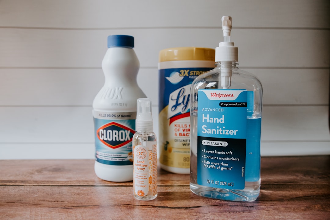 découvrez nos conseils essentiels pour une hygiène optimale au quotidien. apprenez les meilleures pratiques pour maintenir votre santé et votre bien-être, tout en assurant un environnement propre et sain.