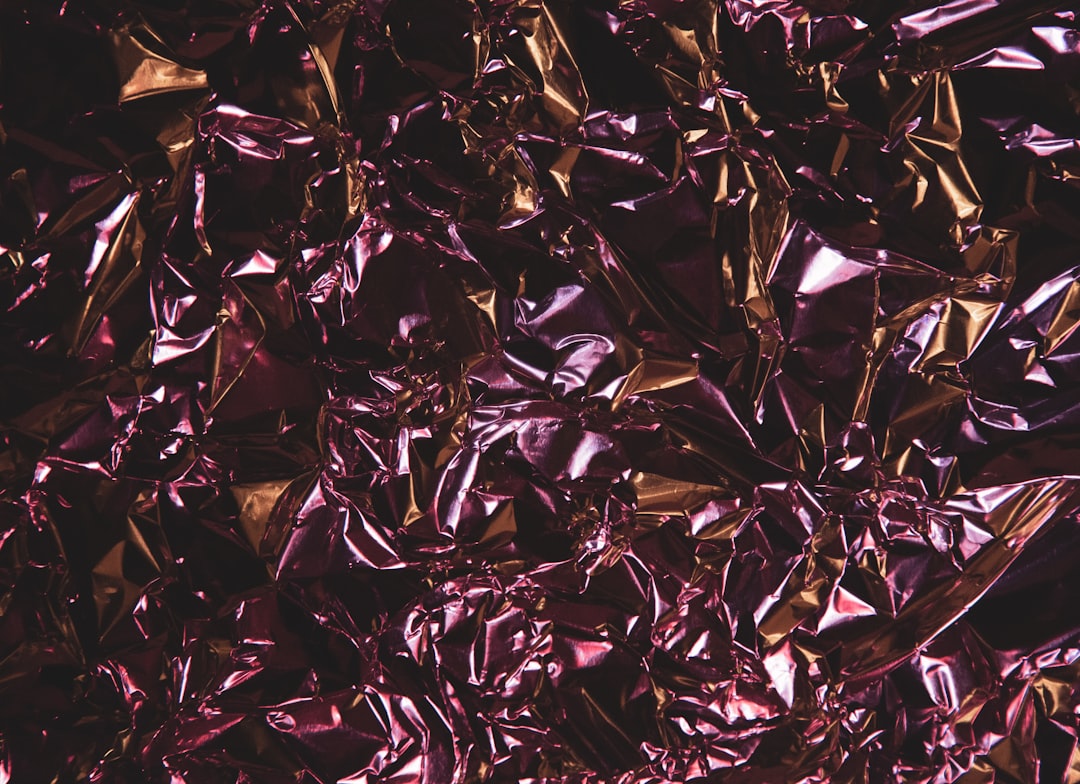 découvrez comment le corps absorbe le fer et les facteurs influençant cette absorption. apprenez l'importance du fer pour votre santé, les aliments riches en fer, et les conseils pour optimiser votre ingestion de ce nutriment essentiel.