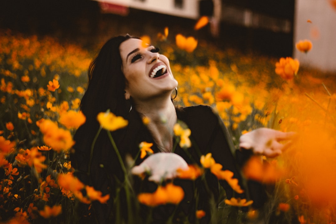 découvrez l'essence de la joie à travers des moments de bonheur authentiques, des expériences inoubliables et des conseils pour cultiver la positivité au quotidien.