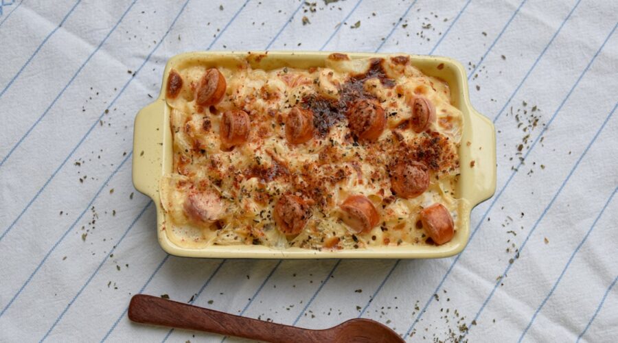 découvrez la recette authentique de la lasagne italienne, un plat savoureux à base de pâtes, viande, sauce tomate et fromage, idéal pour régaler vos invités lors de vos repas en famille ou entre amis.