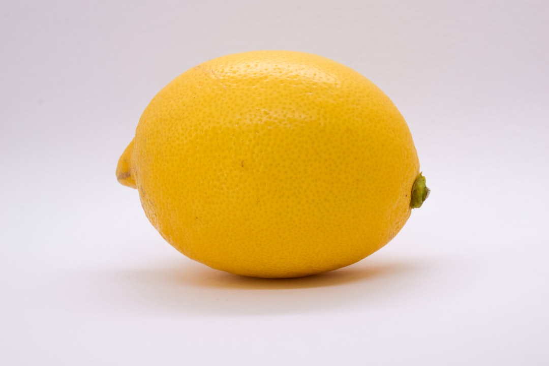 découvrez les bienfaits du citron, son utilisation en cuisine, ses propriétés nutritionnelles et de nombreuses astuces pour intégrer ce fruit acide mais rafraîchissant dans votre quotidien.