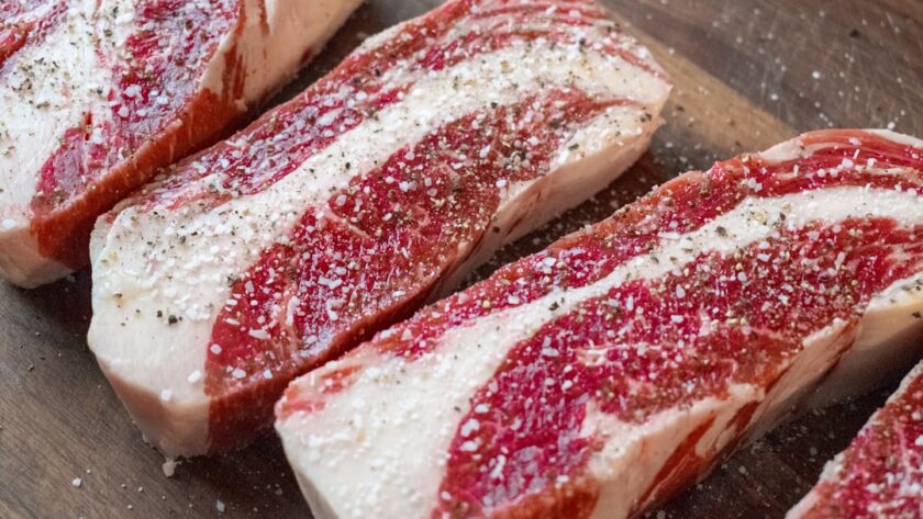découvrez nos délicieuses recettes de marinades pour sublimer vos viandes, poissons et légumes. apprenez à marier saveurs et aromates pour des plats savoureux et inoubliables.