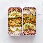 découvrez l'art de la préparation des repas avec nos conseils pratiques et recettes délicieuses. facilitez votre quotidien en planifiant vos repas à l'avance, économisez du temps et mangez sainement chaque jour. que vous soyez novice ou expert en cuisine, nos astuces de meal prep vous aideront à optimiser votre alimentation.