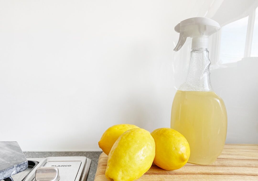 découvrez les avantages du nettoyage naturel avec des produits écologiques et efficaces. transformez votre maison en un espace sain, sans produits chimiques, tout en préservant l'environnement. adoptez une approche durable pour un nettoyage harmonieux et responsable.