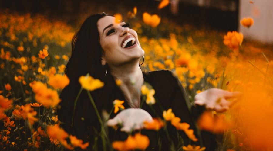 découvrez le pouvoir du bonheur naturel avec des conseils et des astuces pour cultiver une vie épanouissante et joyeuse. apprenez à vous reconnecter avec la nature et à intégrer des pratiques simples pour une harmonie intérieure durable.