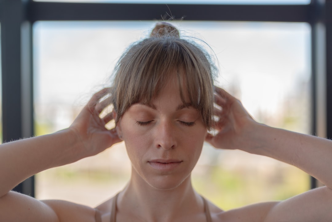 découvrez des remèdes naturels efficaces pour soulager vos maux de tête. explorez des conseils pratiques, des astuces de bien-être et des solutions à base de plantes pour retrouver rapidement votre confort.