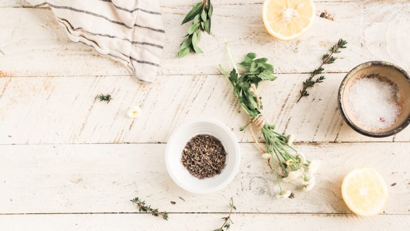 découvrez des remèdes naturels pour améliorer votre bien-être et soulager divers maux. explorez des solutions à base de plantes, d'huiles essentielles et de méthodes traditionnelles pour une approche saine et holistique de la santé.