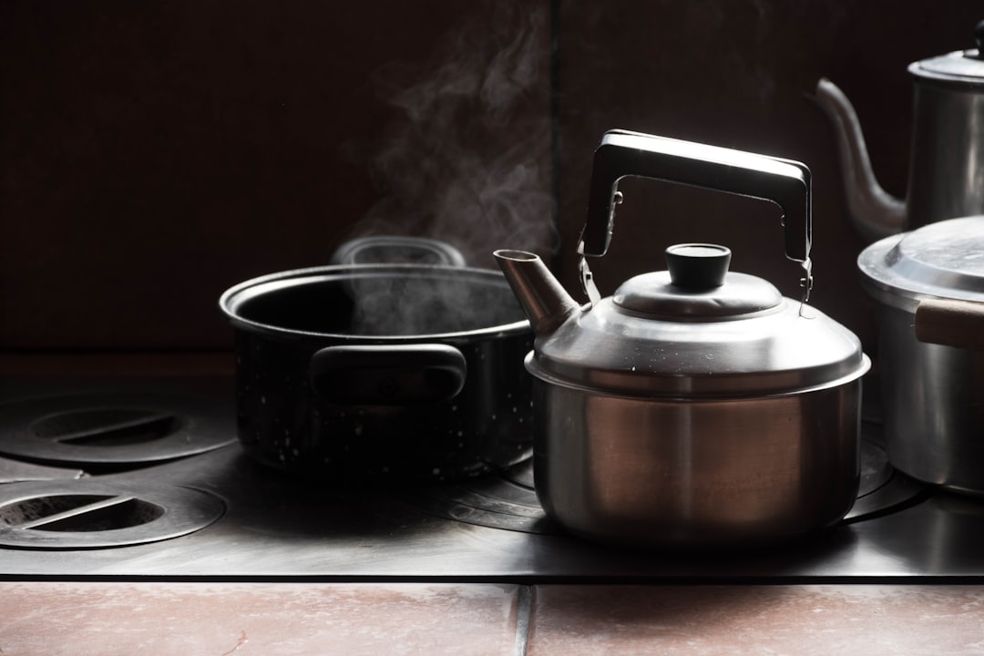 découvrez une variété de délicieuses recettes au four pour régaler vos proches. que vous soyez amateur de plats salés ou sucrés, nos idées de recettes faciles et savoureuses transformeront votre cuisine en un véritable festin. parfait pour toutes les occasions !
