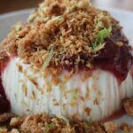 découvrez notre recette de panna cotta, un dessert italien crémeux et délicat, facile à préparer. réalisez ce délice onctueux aux arômes subtils et personnalisez-le avec votre coulis ou fruits préférés pour un plaisir gourmand à chaque bouchée.