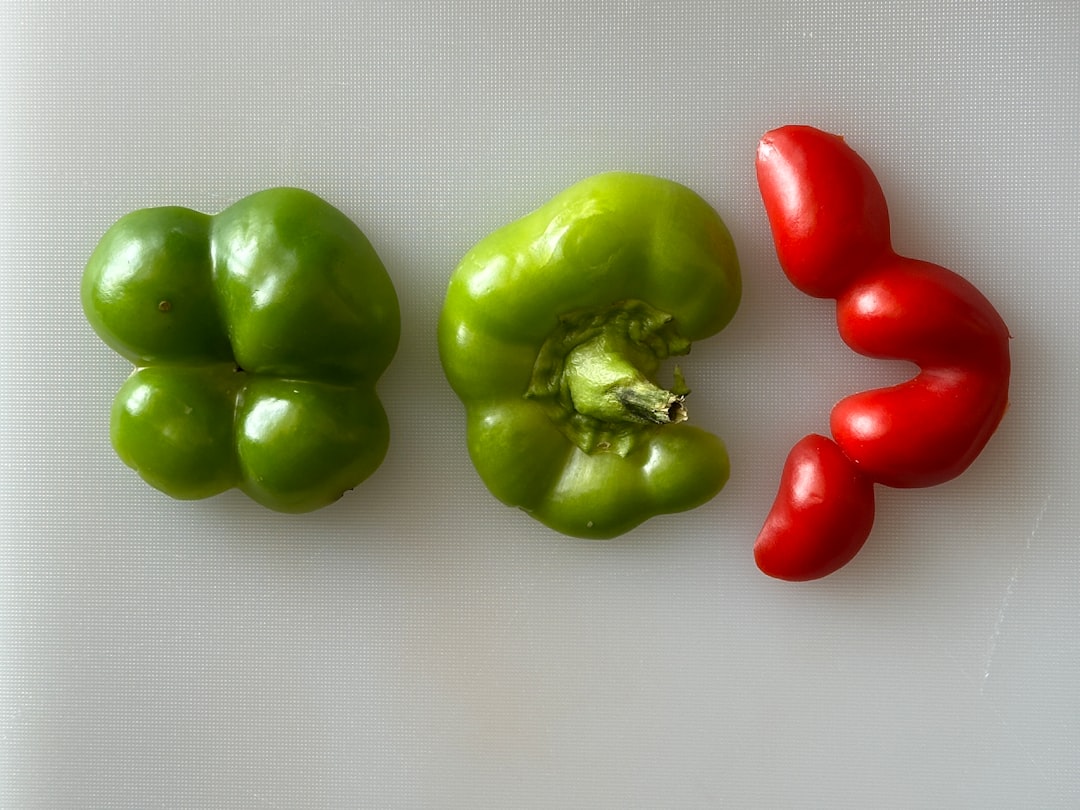 découvrez le paprika, cette épice colorée et aromatique qui rehausse vos plats avec une touche de douceur et de chaleur. idéal pour les recettes salées et sucrées, le paprika est un incontournable de votre cuisine.