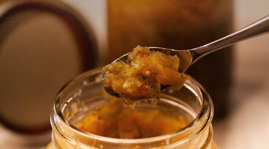 découvrez notre délicieuse sélection de relish, une condiments savoureux qui rehausse tous vos plats. parfait pour accompagner viandes, sandwichs et plus encore, notre relish apporte une touche unique à vos recettes. essayez-la dès aujourd'hui pour un goût inoubliable!