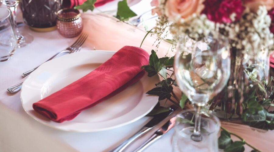découvrez une expérience inoubliable lors de votre dîner romantique, avec une ambiance chaleureuse, une cuisine raffinée et des moments magiques à deux. réservez dès maintenant pour une soirée pleine de tendresse et de délicatesse.