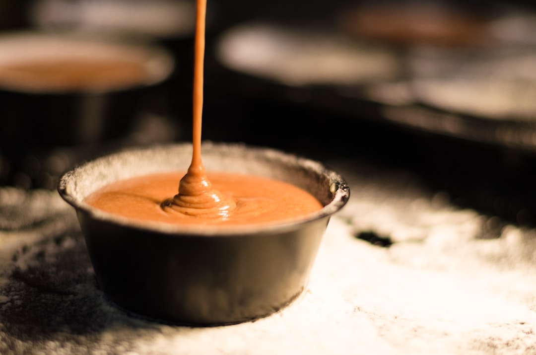 découvrez notre sélection de sauces savoureuses et faciles à préparer, idéales pour sublimer vos plats préférés. explorez des recettes variées et apprenez à réaliser des sauces maison qui réjouiront toutes vos occasions gastronomiques.