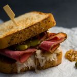 découvrez les bienfaits du choucroute, un plat traditionnel riche en probiotiques et en saveurs. apprenez à préparer ce délice fermenté et explorez ses origines, ses recettes et ses atouts pour la santé.