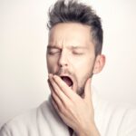 découvrez des remèdes efficaces pour apaiser votre mal de gorge. que ce soit des solutions naturelles, des infusions apaisantes ou des techniques maison, trouvez le soulagement dont vous avez besoin pour retrouver une voix claire et un confort au quotidien.