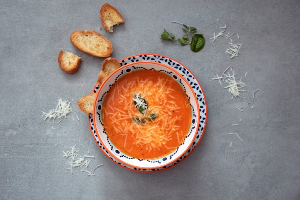 Réveillez vos papilles : préparez une soupe maison savoureuse 🍲