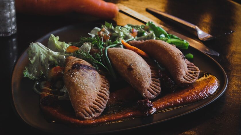 découvrez la délicieuse recette des légumes farcis : une harmonie de saveurs végétales, épices et ingrédients savoureux qui ravira vos papilles. idéal pour un repas équilibré et coloré, parfait pour toutes les occasions.