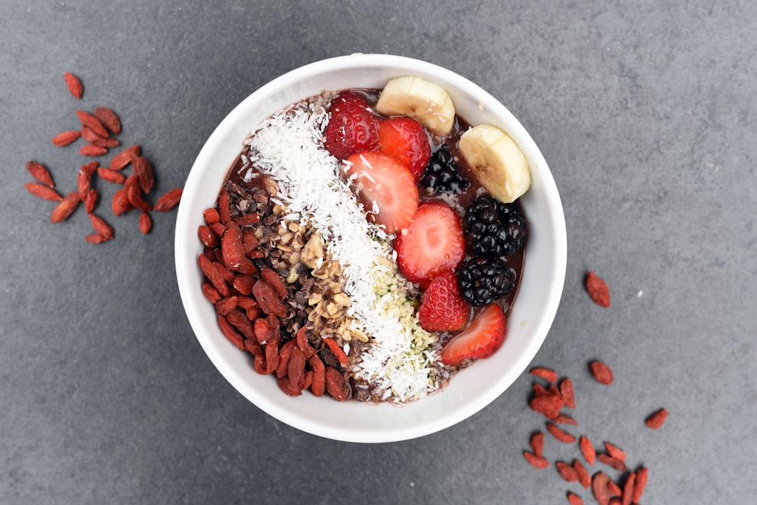 découvrez les superfoods, ces aliments puissants et riches en nutriments qui boostent votre santé et votre bien-être. apprenez à les intégrer facilement dans votre alimentation pour profiter de leurs bienfaits exceptionnels.