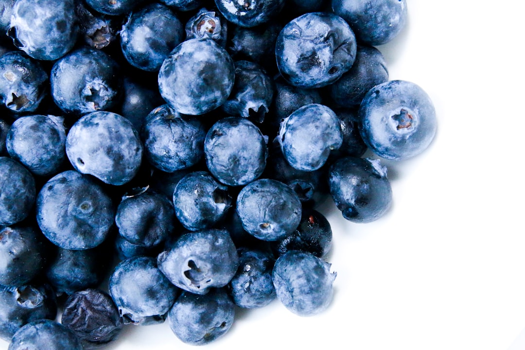découvrez les superfoods, ces aliments extraordinaires riches en nutriments et en antioxydants. apprenez comment intégrer ces puissantes sources de bien-être dans votre alimentation quotidienne pour maximiser votre santé et votre vitalité.