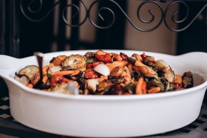 découvrez des idées inspirantes pour créer le menu de mariage parfait, alliant élégance et saveurs délicieuses pour ravir vos invités. des plats raffinés aux touches personnelles, transformez votre réception en une expérience culinaire inoubliable.
